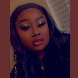 Meet your Posher, Deja